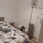 Les De Anne Laure Проживание в семье